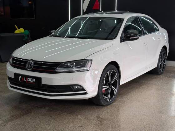 VOLKSWAGEN JETTA 1.4 16V TSI COMFORTLINE GASOLINA 4P TIPTRONIC VOLKSWAGEN JETTA 1.4 16V TSI COMFORTLINE GASOLINA 4P TIPTRONIC